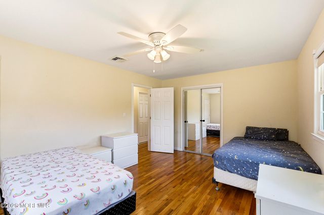 501 Burnside Street, Toms River, NJ 08757