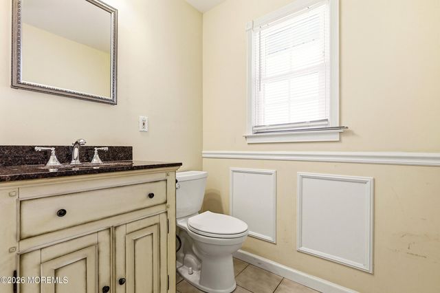 501 Burnside Street, Toms River, NJ 08757