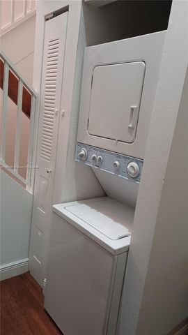 13915 SW 91st Ter 13915, Miami, FL 33186