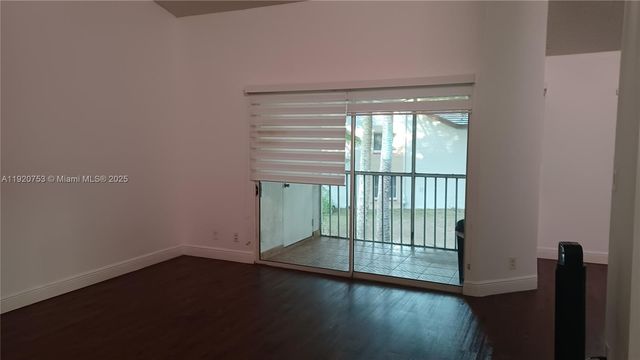 13915 SW 91st Ter 13915, Miami, FL 33186