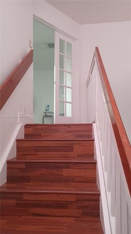 13915 SW 91st Ter 13915, Miami, FL 33186