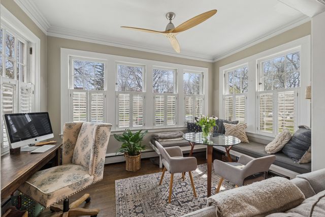 2216 Forestview Road, Evanston, IL 60201