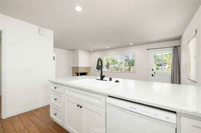 137 Cypress Dr, Laguna Beach, CA 92651