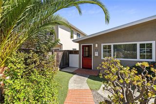 137 Cypress Dr, Laguna Beach, CA 92651