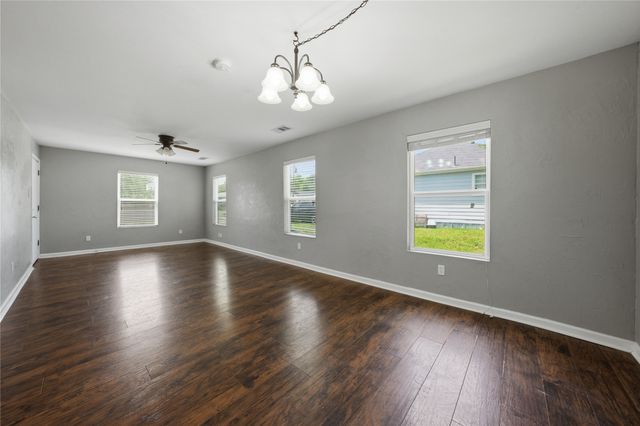 505 S 5th Street, Crandall, TX 75114