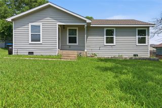 505 S 5th Street, Crandall, TX 75114