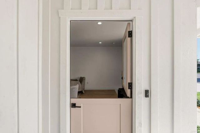 3740 Grecourt Way, Carlsbad, CA 92008