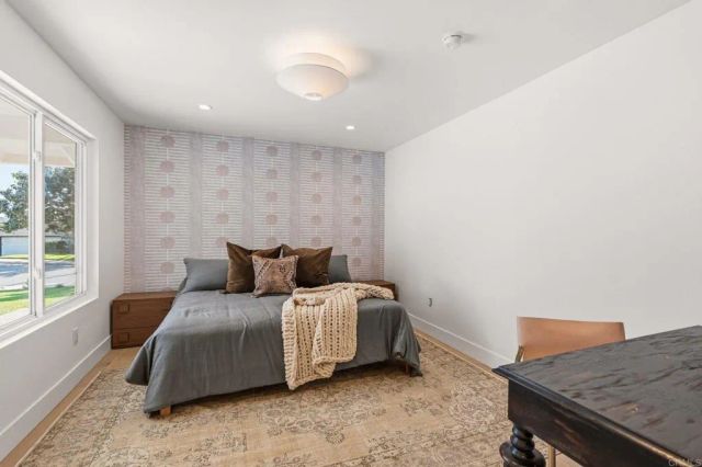 3740 Grecourt Way, Carlsbad, CA 92008