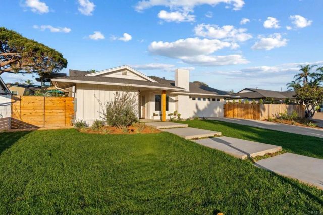 3740 Grecourt Way, Carlsbad, CA 92008