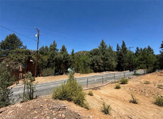 1084 Cedar Mountain, Big Bear City, CA 92314