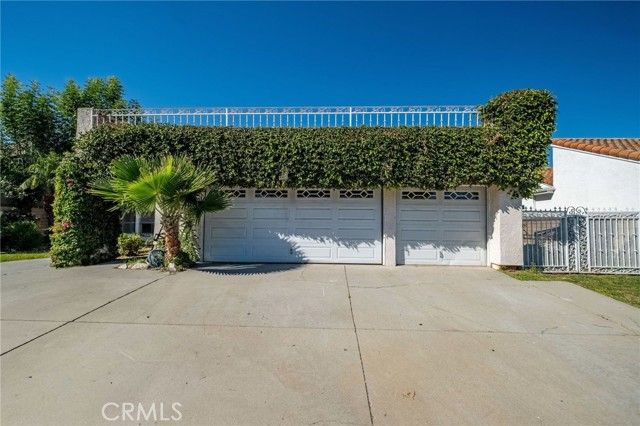 12603 Oakthorn, La Mirada, CA 90638