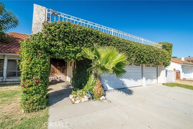 12603 Oakthorn, La Mirada, CA 90638