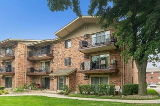 5330 Waterbury Drive 1603, Crestwood, IL 60418