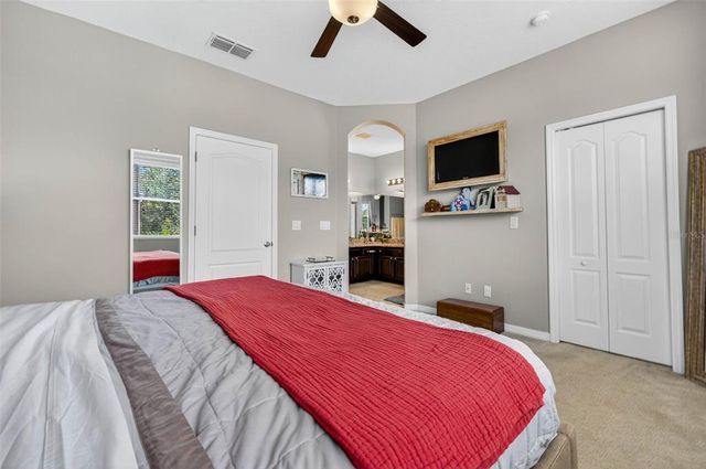 19204 STONE HEDGE DRIVE, Tampa, FL 33647