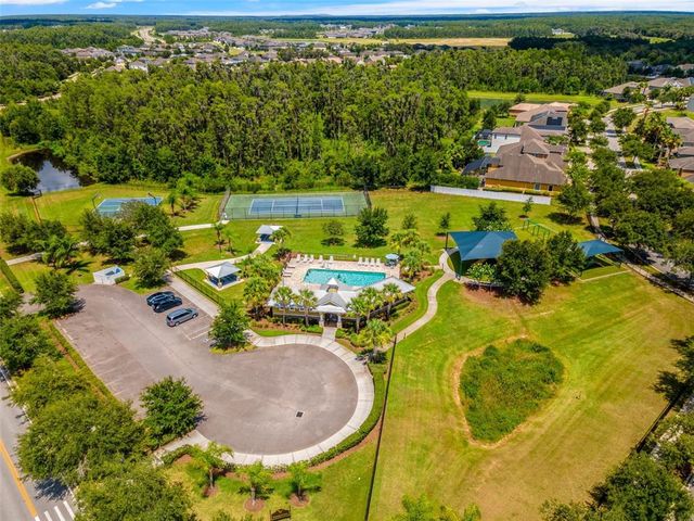 19204 STONE HEDGE DRIVE, Tampa, FL 33647