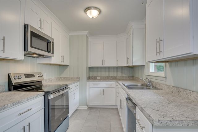 202 Hillview Drive, Graniteville, SC 29829