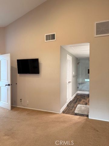 5291 Colodny 5, Agoura Hills, CA 91301