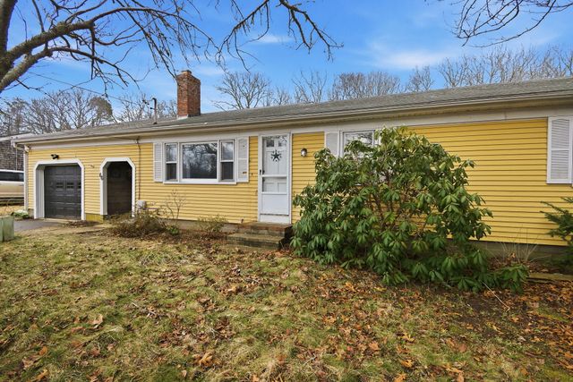 66 Arrowhead Drive, Hyannis, MA 02601