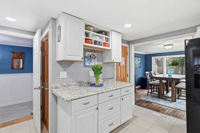 66 Arrowhead Drive, Hyannis, MA 02601