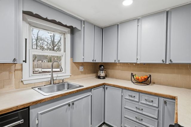 66 Arrowhead Drive, Hyannis, MA 02601