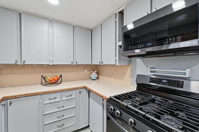 66 Arrowhead Drive, Hyannis, MA 02601