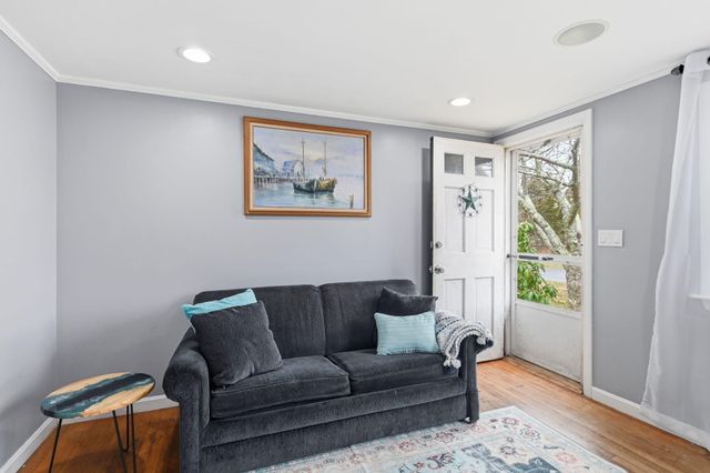 66 Arrowhead Drive, Hyannis, MA 02601