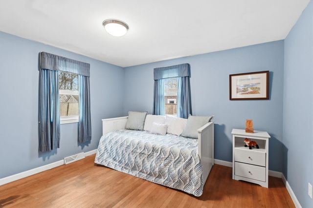 66 Arrowhead Drive, Hyannis, MA 02601