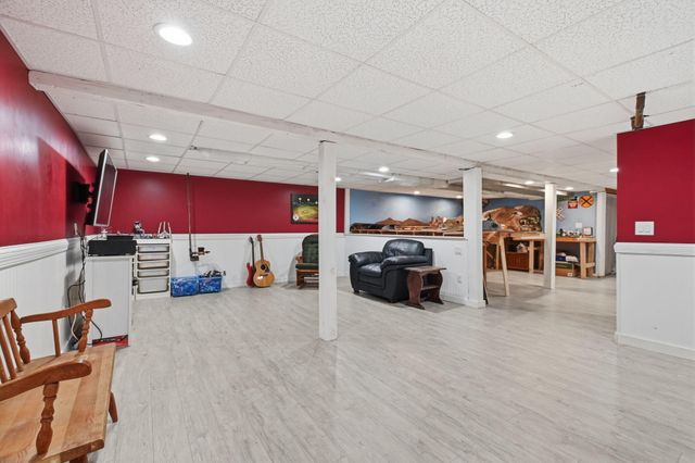 66 Arrowhead Drive, Hyannis, MA 02601