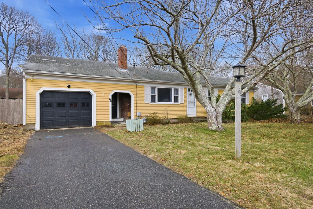 66 Arrowhead Drive, Hyannis, MA 02601