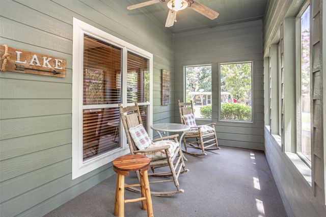 16 Park Tree Lane, Gordonville, TX 76245