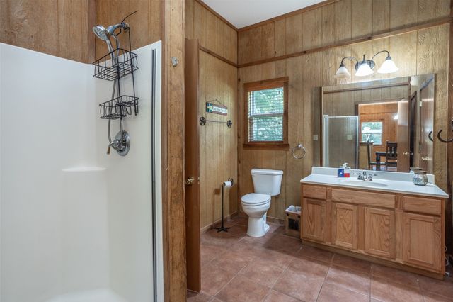 16 Park Tree Lane, Gordonville, TX 76245
