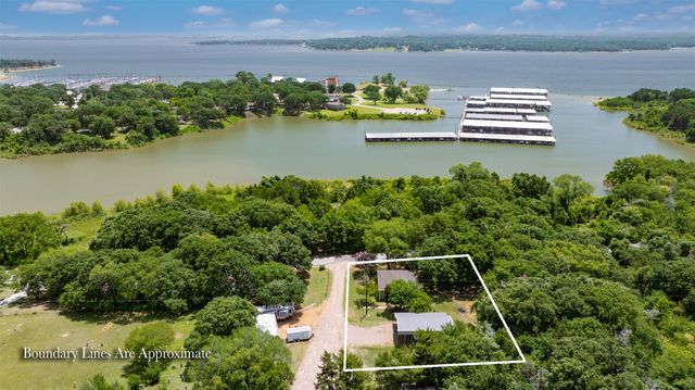 16 Park Tree Lane, Gordonville, TX 76245