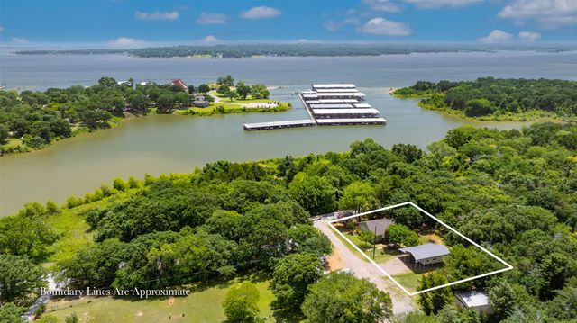 16 Park Tree Lane, Gordonville, TX 76245