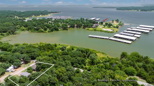16 Park Tree Lane, Gordonville, TX 76245