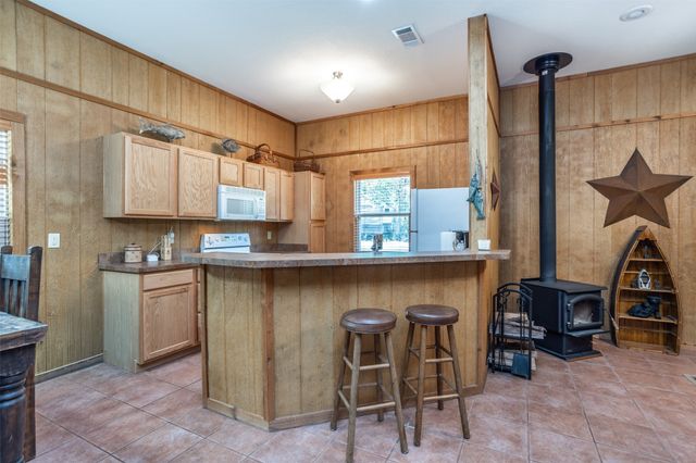 16 Park Tree Lane, Gordonville, TX 76245