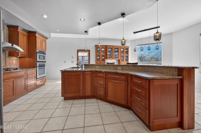 11486 N Civano Place, Tucson, AZ 85737