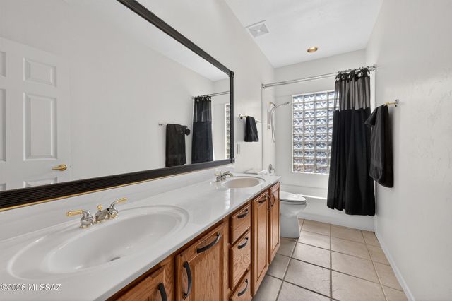 11486 N Civano Place, Tucson, AZ 85737