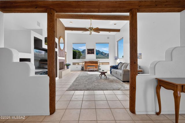 11486 N Civano Place, Tucson, AZ 85737