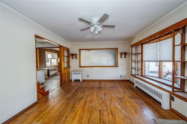 54 31st Street, Copiague, NY 11726