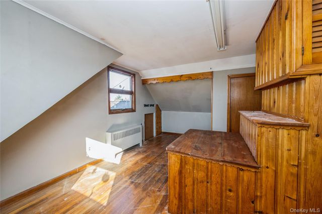 54 31st Street, Copiague, NY 11726