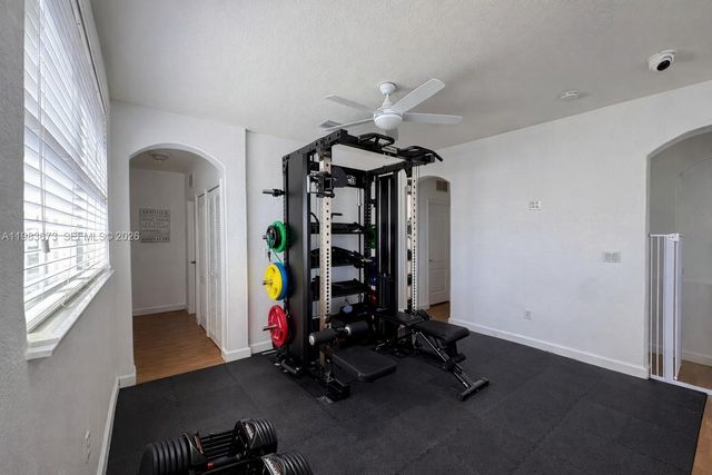 7943 NW 111th Ct, Doral, FL 33178