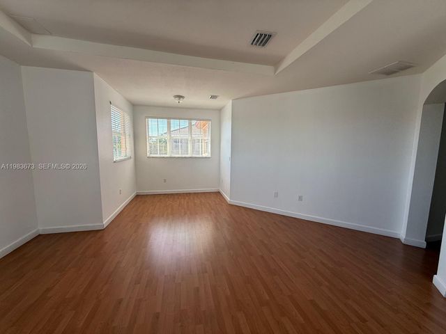 7943 NW 111th Ct, Doral, FL 33178