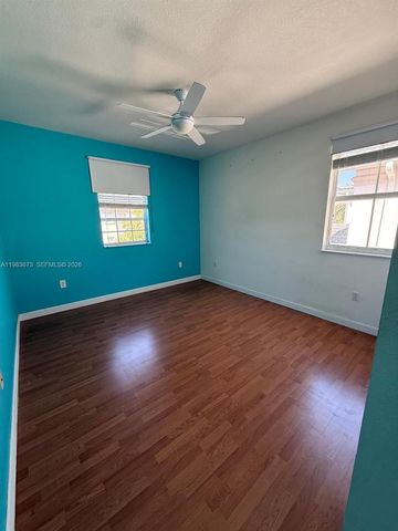 7943 NW 111th Ct, Doral, FL 33178