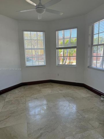 7943 NW 111th Ct, Doral, FL 33178