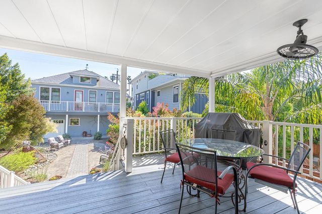 2220 Capitol Ave, Sacramento, CA 95816