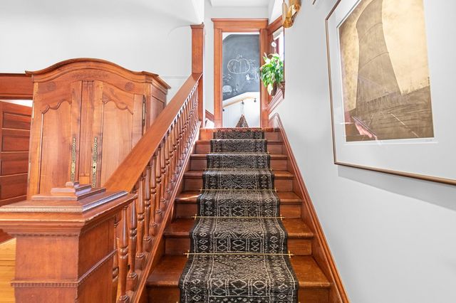 2220 Capitol Ave, Sacramento, CA 95816