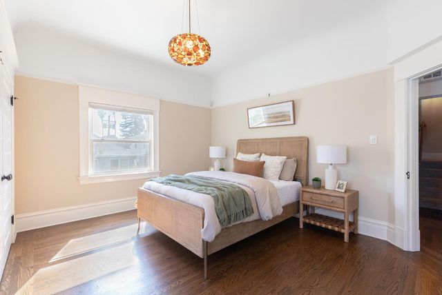 2220 Capitol Ave, Sacramento, CA 95816