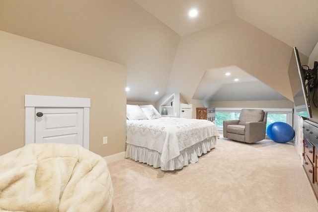 2220 Capitol Ave, Sacramento, CA 95816