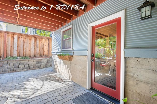 2220 Capitol Ave, Sacramento, CA 95816