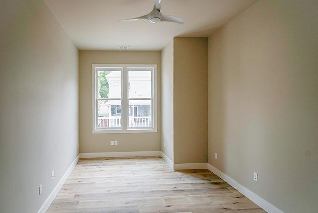 2220 Capitol Ave, Sacramento, CA 95816